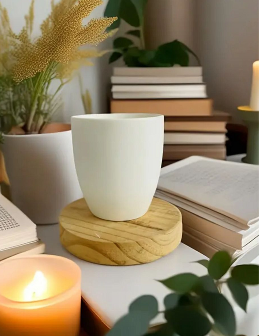 White Frosted Ceramic Candle Vessel – 180g